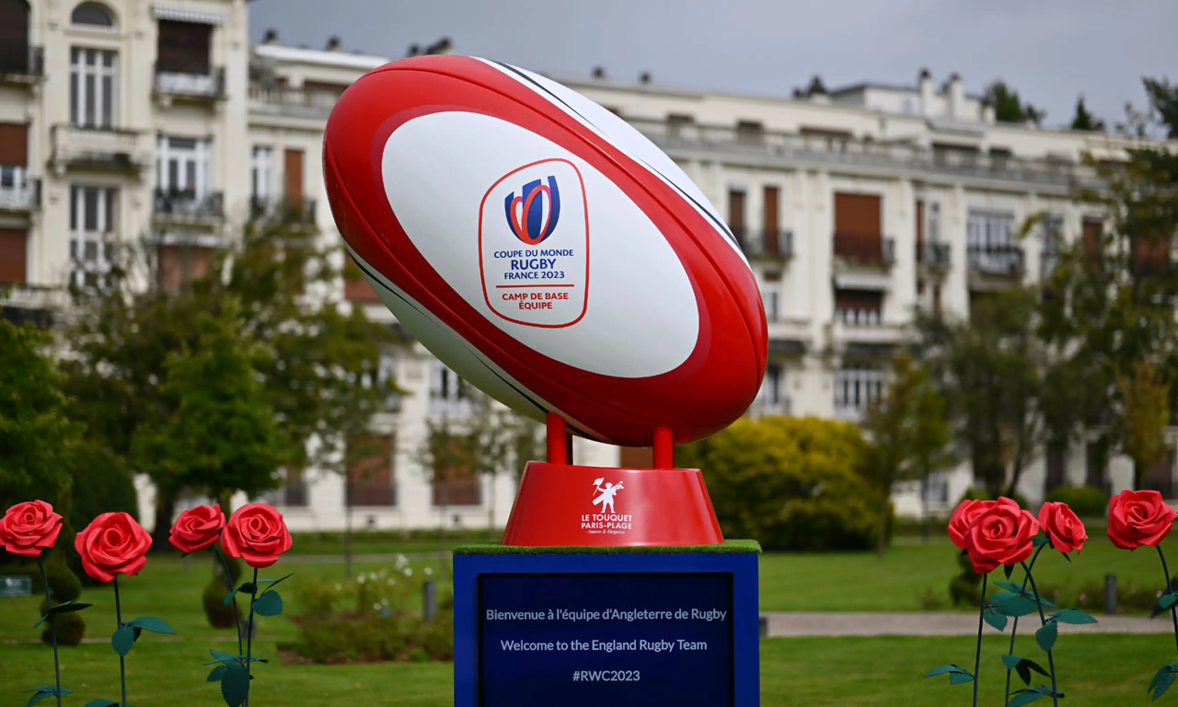 Rugby World Cup ball, Stade Ferdinand Petit
