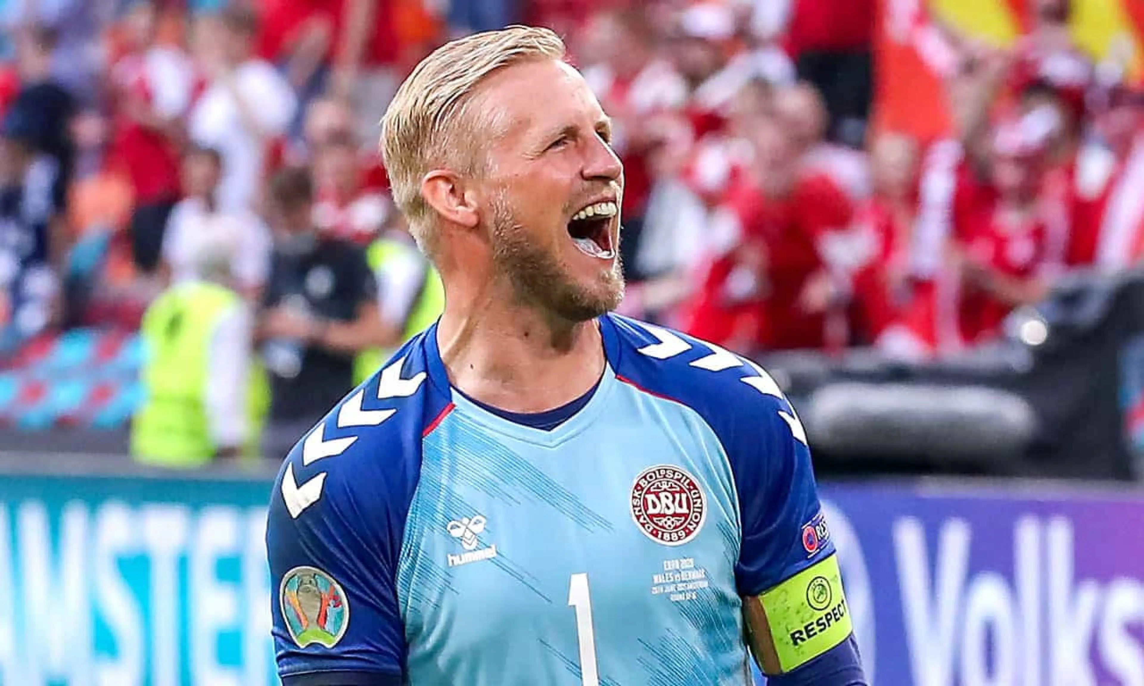 Kasper Schmeichel could match his father's Euro success as we pick out some Italy v Denmark betting tips